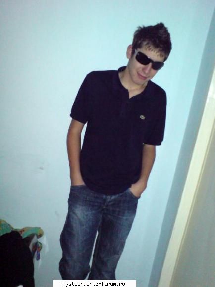 hot ...  e tare imaginea !uite unu care ma intreba ceva pe mess ... chipurile daca sunt ... virgina